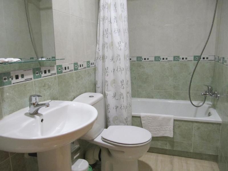 Hostal Meseguer Ел Алтет Екстериор снимка